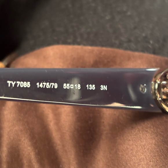 Aunthentic Tory Burch round Blue and grey shades frames only - Picture 9 of 15